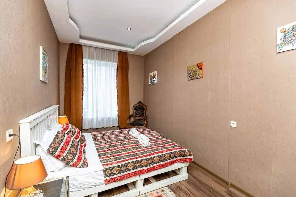 شقة Theatre Inn Old تبليسي